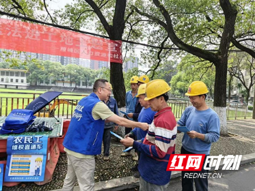维权护薪与基金监管双向发力——雁峰区打通人社服务“最后一公里”