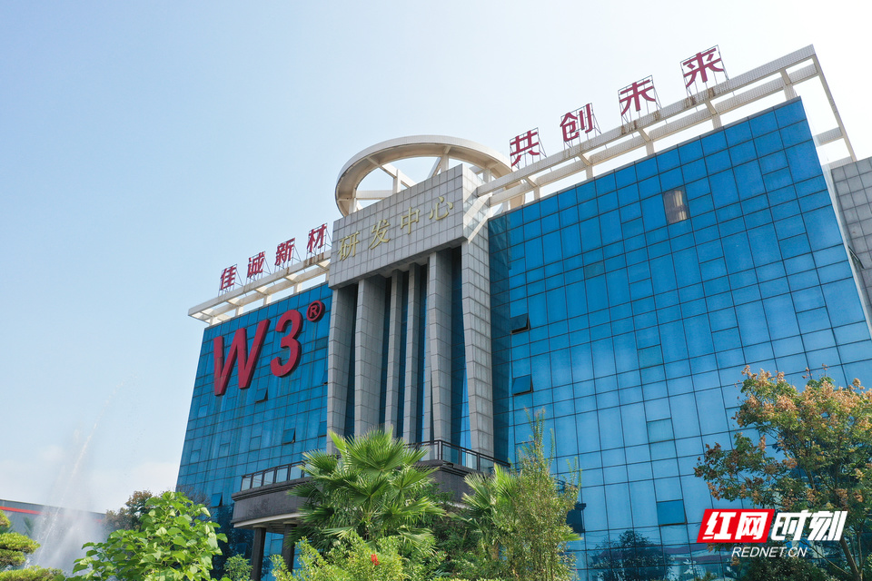 天下衡商·创业纪 | 刘文亮:甘当“白龙马” 让“中国膜”叫响世界