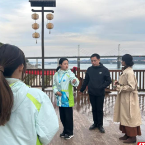 “志愿红”温暖一座城——第三届衡阳市旅游发展大会志愿服务工作纪实