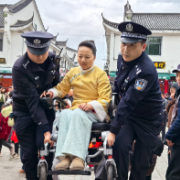 南岳:正月初五迎客流高峰 全域护航平安新春