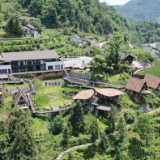 宿美吉首③丨 在湘西黄金茶第一村，住进隘口的茶香中