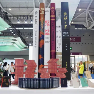 从“铅字”到“民心” 一位民进会员的“说明书改革”与湖南出版集团的统战答卷｜国企同心力①