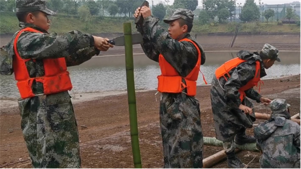 arch军校学员挑战荒野求生——渡河篇302.png arch军校学员挑战荒野求生——渡河篇302.png