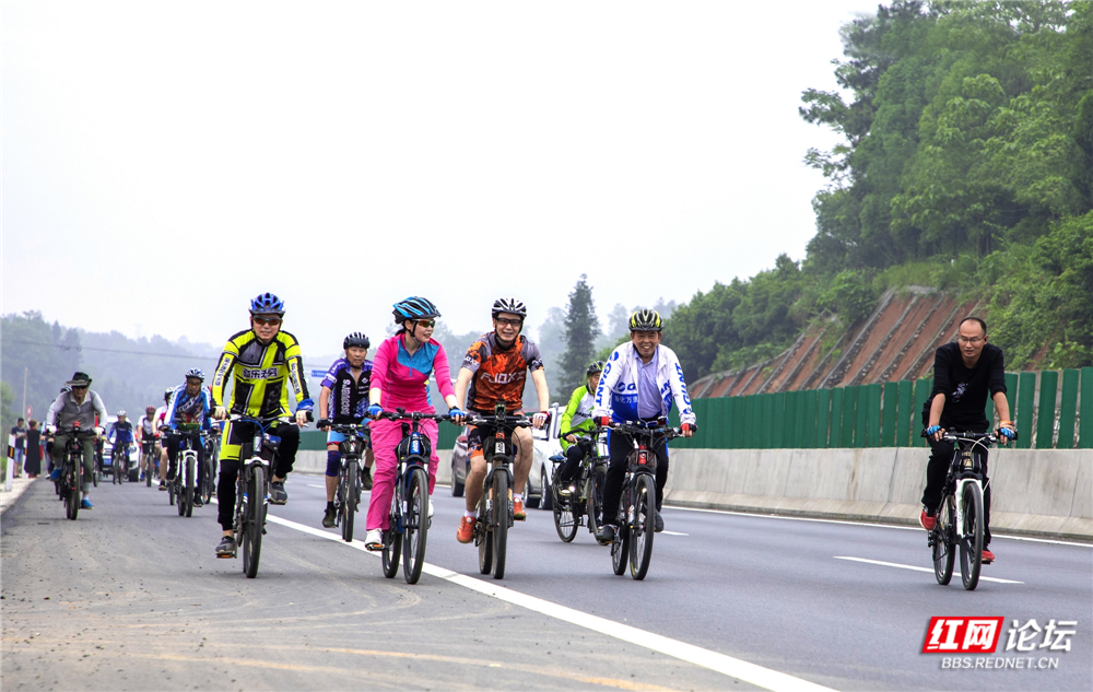 nEO_IMG_微信图片_2025-06-29_204152_931.jpg nEO_IMG_微信图片_2025-06-29_204152_931.jpg