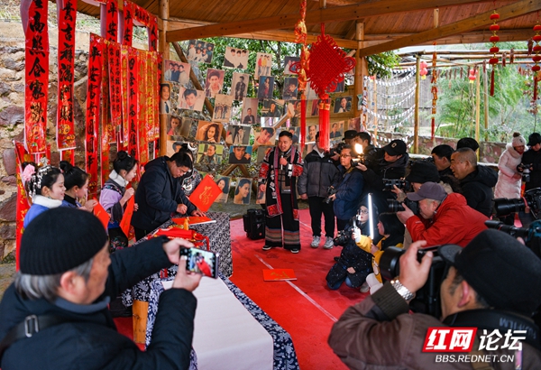 nEO_IMG_1、送艺苗寨 .jpg nEO_IMG_1、送艺苗寨 .jpg