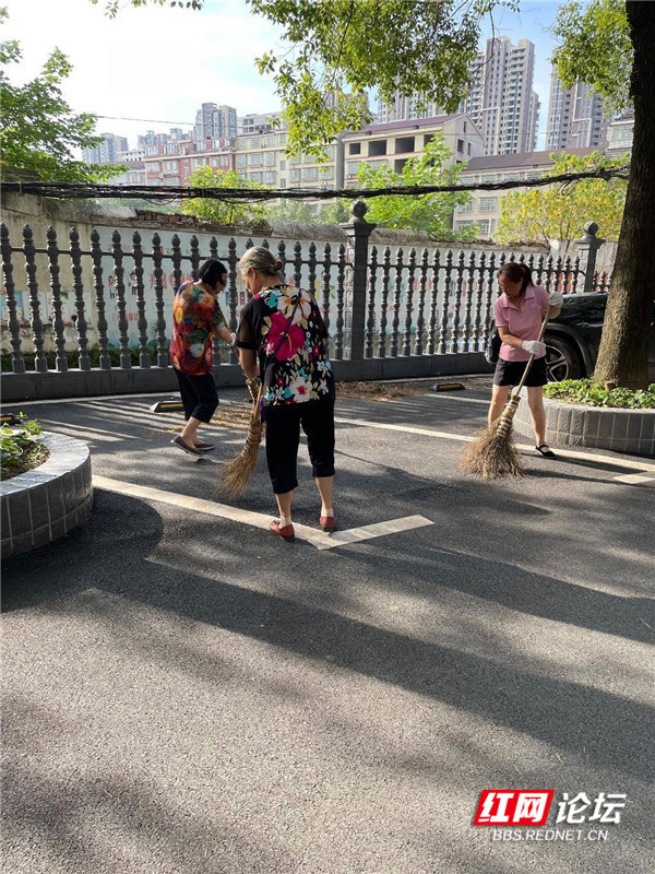 小区2.jpg 小区2.jpg