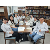 河北大学新闻传播学院马新观悦读小组开展《讲好真话》读书会