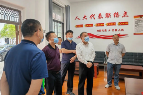 杨维刚带队到沅陵县开展乡村振兴和气象灾害防御立法调研