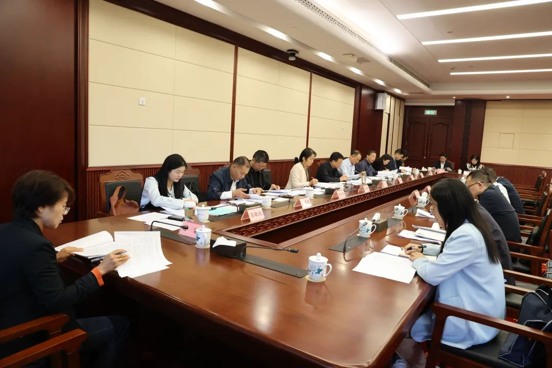 陈飞在省人大常委会2025年立法计划项目论证会及协调会上强调：弄清立项初心使命 区分轻重缓急 科学制定立法计划