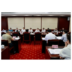 张剑飞出席省十四届人大财经委第十三次全体会议