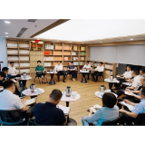 乌兰与部分县级人大常委会主任恳谈 ：以落实“三会三文”精神为主抓手 推动基层人大工作从“规范化”迈向“实效化”