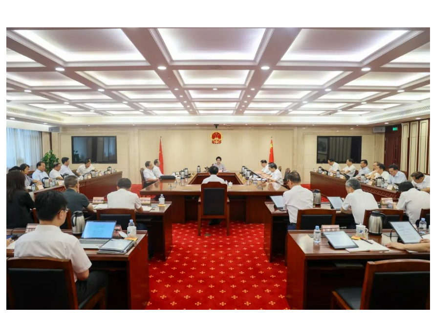 省十四届人大常委会举行第五十五次主任会议 决定省十四届人大常委会第十七次会议7月28日至31日在长沙举行