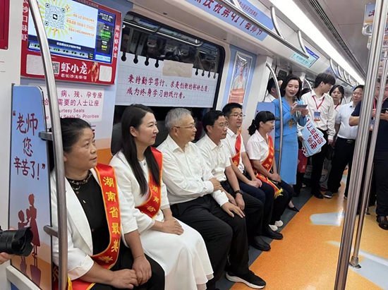 微信图片_2025-10-19_172952_735.jpg
