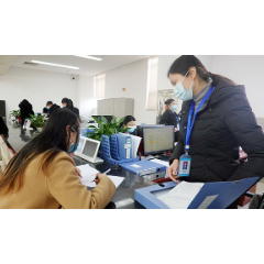 湘潭县：用“真金白银”为企业减负