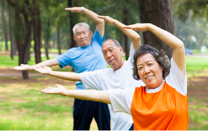 中老年人要坚持四个“懒”才能健康长寿