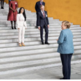 默克尔颁发第四届国家融合奖 她在致辞中强调成功离不开女性