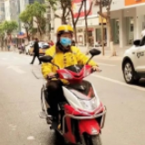教师在节日兼职送外卖，就是不务正业吗？