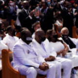 海外网评：是时候揭开美国“人权”假面了！