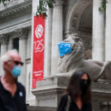 破500万 美国新冠疫情“新阶段”有何特征