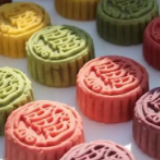 高校“神仙月饼”打架！你pick哪一款？