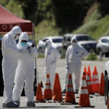 中新网评：超76万人死亡，美国疫苗接种工作何时能超越党派分歧？