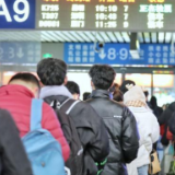 元旦火车票12月18日起开抢  多地要求进返城须持核酸证明