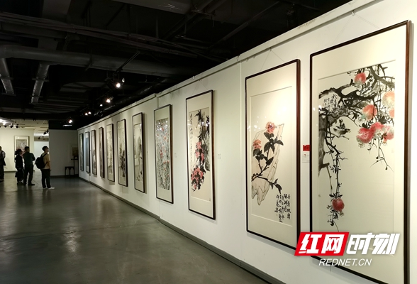 感受闽南画风 福建漳浦师生三人把画展办到了长沙