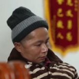 【崇德向善 见贤思齐 德耀中华】周发春：三闯火海勇救人