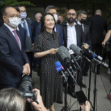 对美外交胜利！专家：撤销引渡孟晚舟是此前给美国纠错清单中的内容