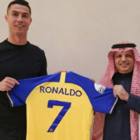 沙特利雅得胜利队宣布与C罗正式签约
