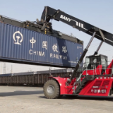 凌晨启程，驰援上海！