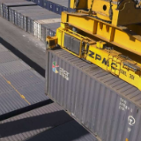 疫情之下 青藏铁路货物运输不停歇