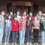 大江东｜浦东近300志愿者奋战采样一线，有人专门“扫阳楼”