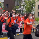 大江东e视界︱逆行勇士回家，听离沪前的他们说了什么