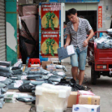 湖南：用客车带货等方式破解快递下乡“最后一公里”难题