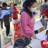 张家界市桑植县：协作帮扶促就业专场招聘会开到“家门口”4000余个岗位虚席以待