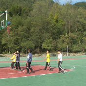 武陵源区：改善学校办学条件 促进教育均衡发展