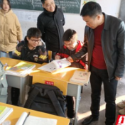 张家界市教育局检查组到慈利县苗市镇中学进行“两项督导”检查