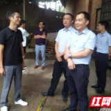 慈利县领导深入联系企业排忧解难