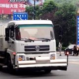 【同心抗疫 我在现场】武陵源：洒水车“变身”消杀车