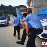 慈利县：民警执勤中暑 醒来不问身体问疫情