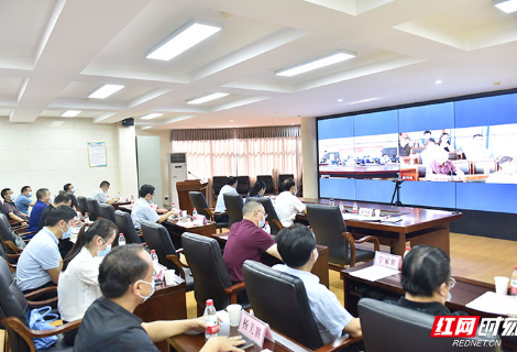 高质量办好人民满意教育 全市庆祝第37个教师节视频会议召开