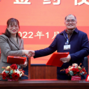 张家界武陵源区与长沙商贸旅游职业技术学院签署政校合作、校校合作协议