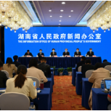 捧回首届全省旅游发展大会，张家界靠这“三心一意”