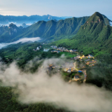 张家界：龙尾巴居委会盘活“山水”富百姓