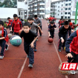 武陵源区军地小学：课后服务多彩课堂促进学生特长发展