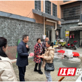 武陵源区索溪峪街道：“三联四建”慰问群众暖民心