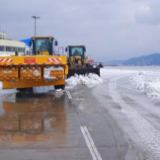 【组图】张家界市公路建设养护中心：快速清雪保通畅
