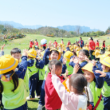 湖南张家界：萌娃踏春 体验一场户外自然游戏之旅