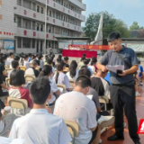 永定区阳湖坪街道：上好“开学第一课” 和谐共融促团结